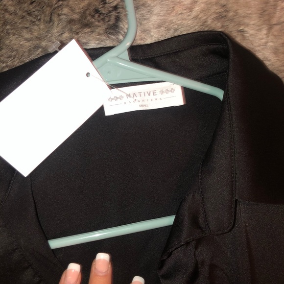 Small - Picture 3 of 3